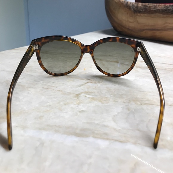 Dior Sunglasses - Picture 3 of 5